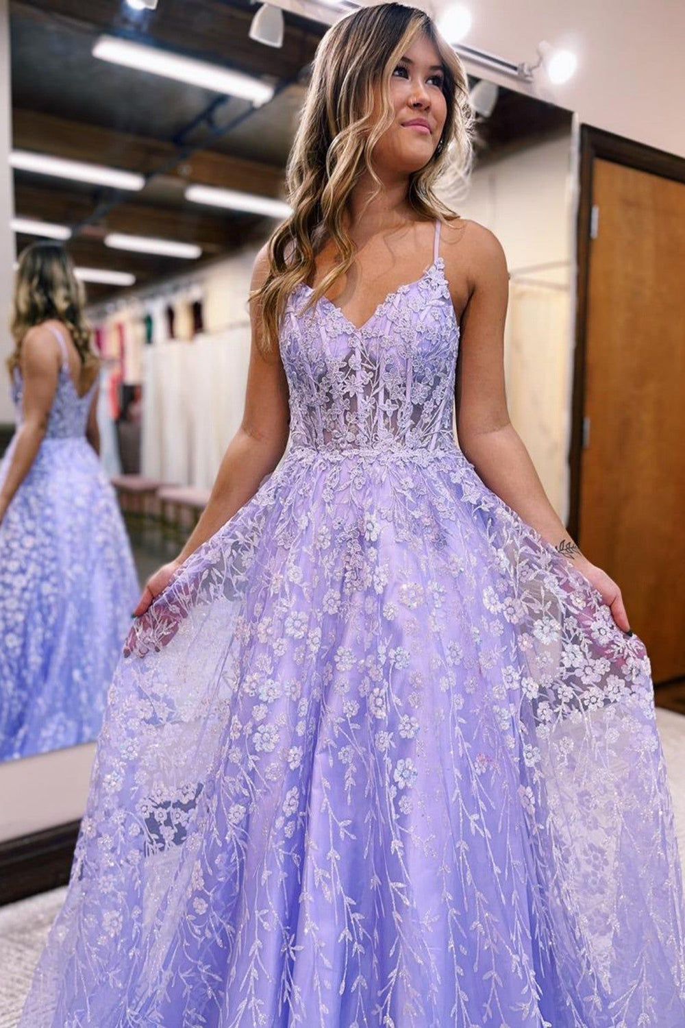 A Line Spaghetti Straps Lilac Corset Prom Dress with Appliques