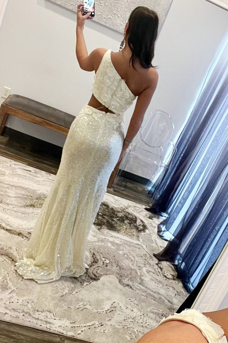 Gracelyn |Sheath One Shoulder Sequins Prom Dress with 3D Appliques
