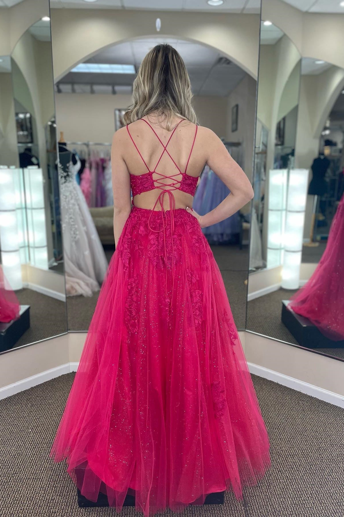 Lindsey | Fuchsia A-line Tulle Scoop Neckline Applique Slit Long Prom Dress