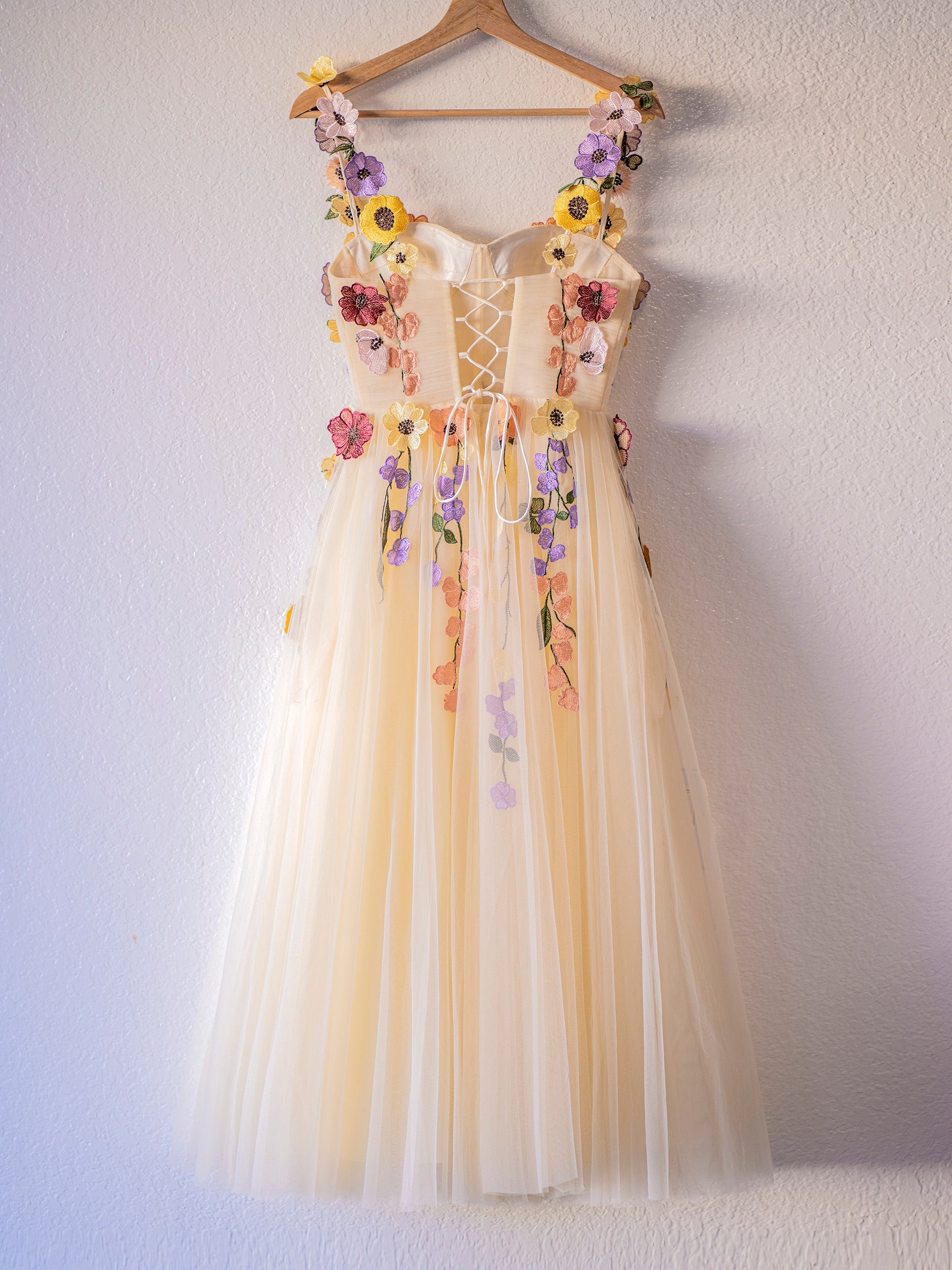 3D Flower Tulle Tea Length Prom Dresses