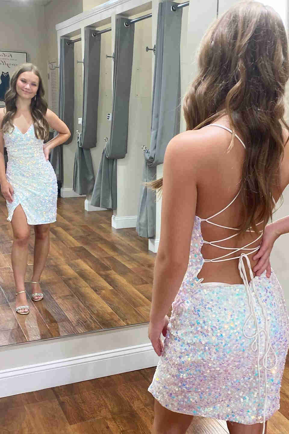 Odette |Bodycon V-Neck Sequined Homecoming Dress