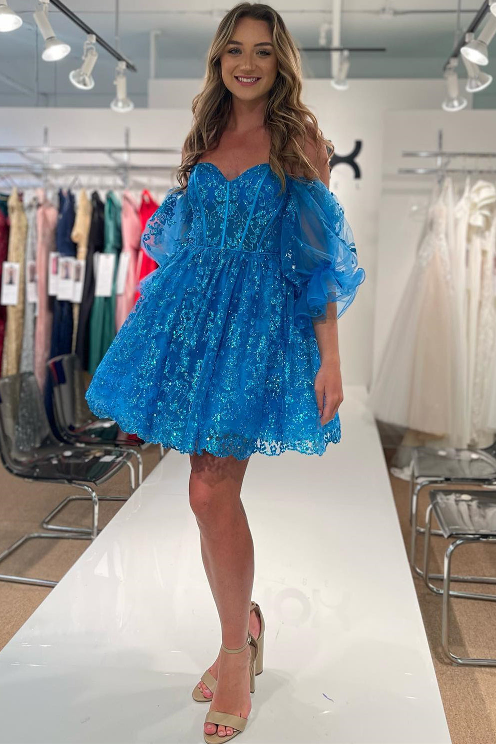 Veronique |A-line Sweetheart Sequined Lace Homecoming Dress