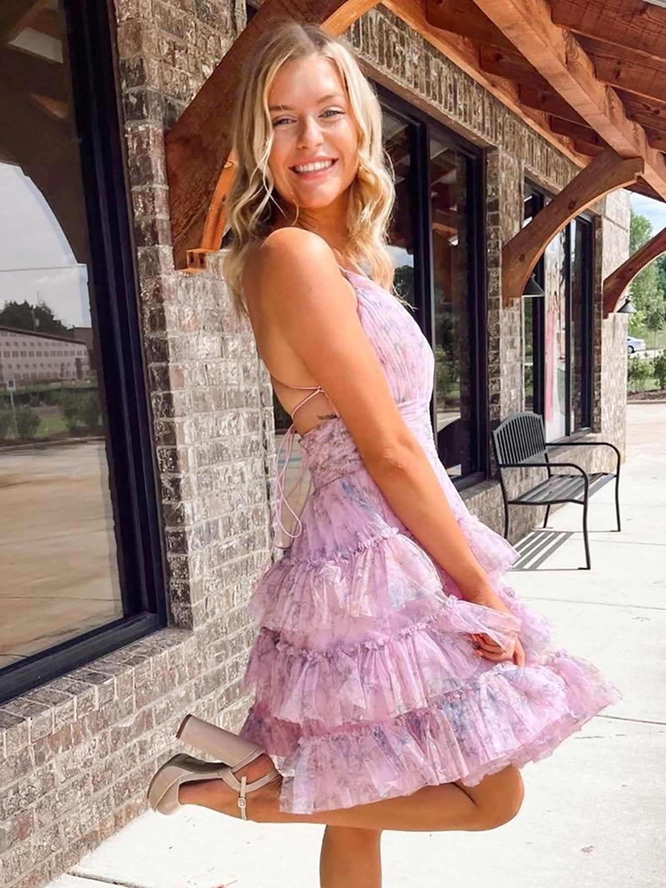 Beryl |A-Line V Neck Tiered Pinted Homecoming Dress