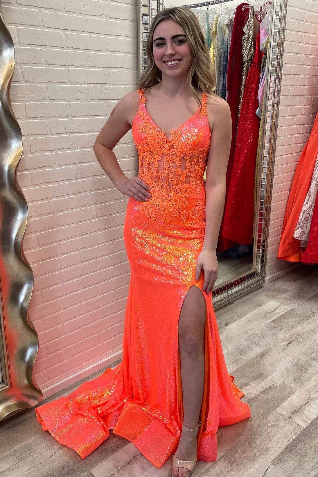 Kaiya |Mermaid V Neck Sequins Prom Dress with Slit